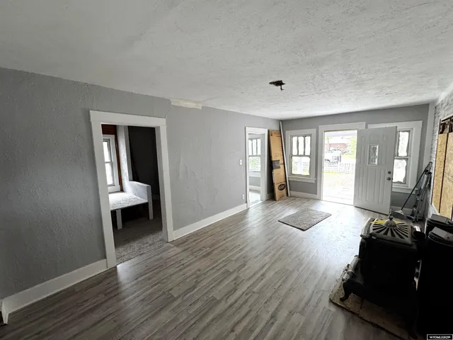 $59,000 | 409 Clover Avenue, Lingle, WY 82223