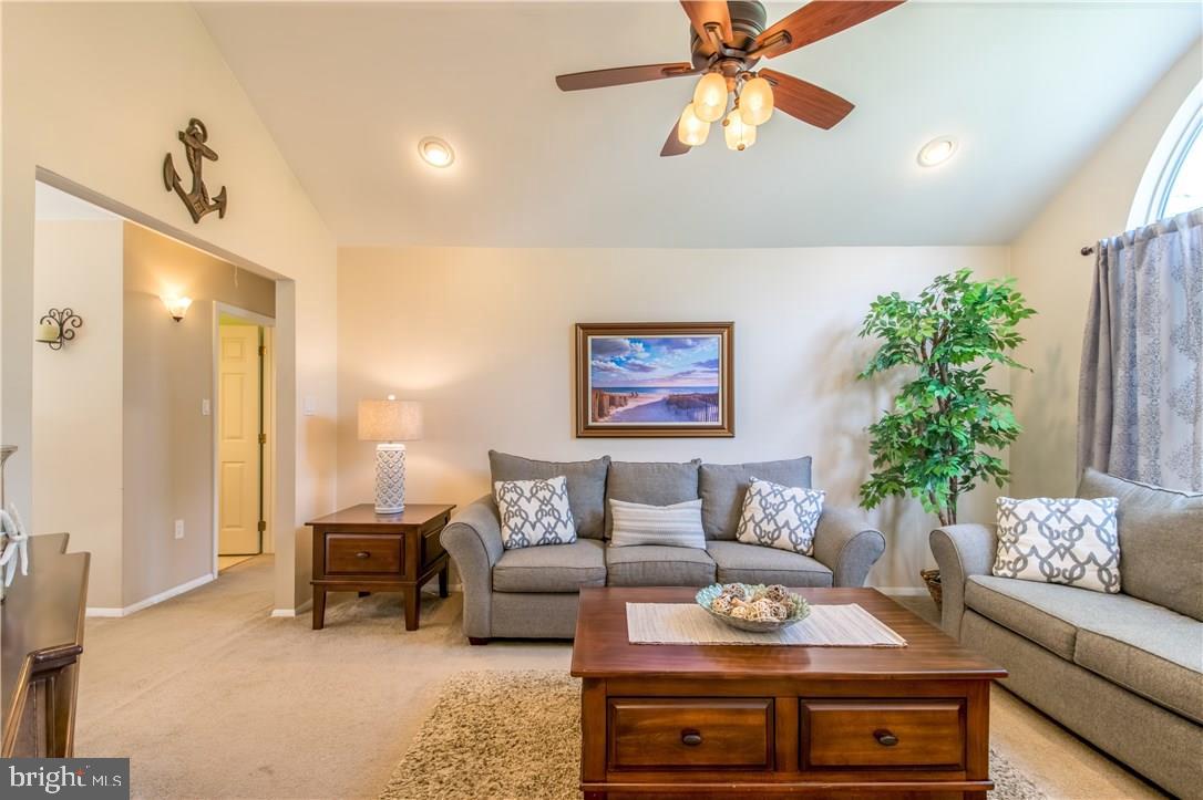 161 Bowsprit Road Manahawkin, NJ 08050 - Photo 12 of 38