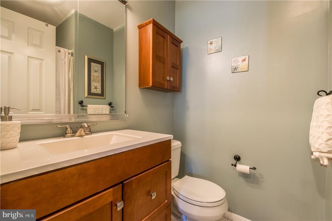 161 Bowsprit Road Manahawkin, NJ 08050 - Photo 18 of 38