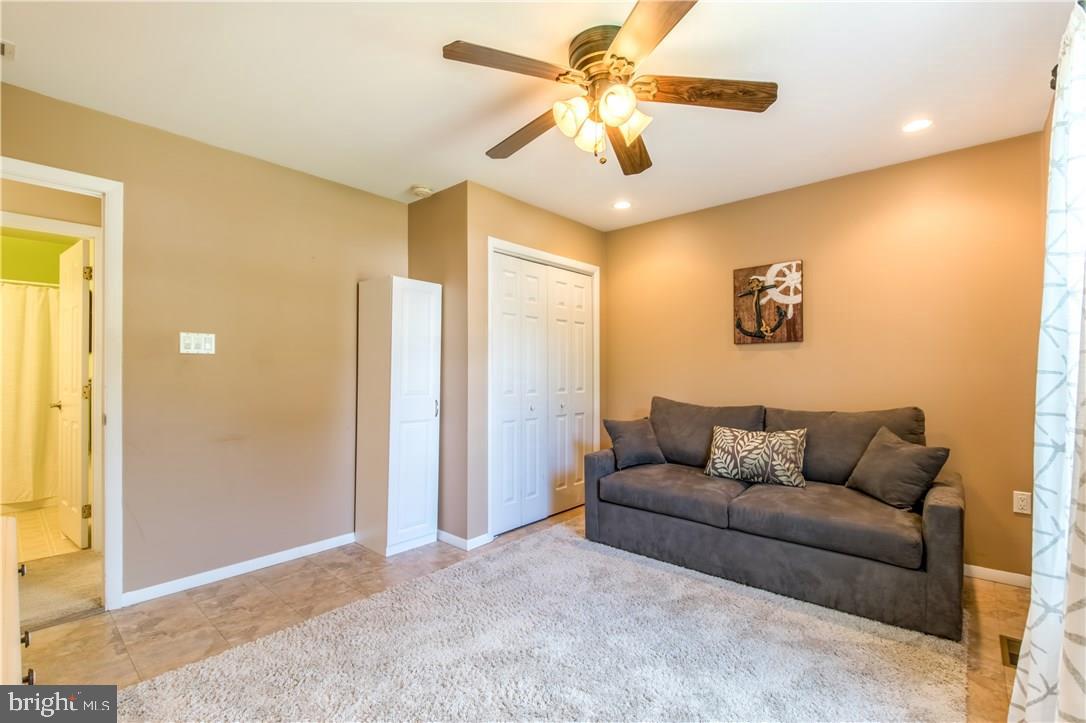 161 Bowsprit Road Manahawkin, NJ 08050 - Photo 25 of 38