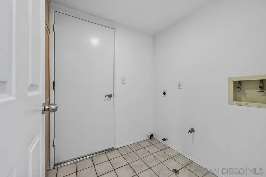 13887 Carriage Road Poway, CA 92064 - Photo 26 of 54
