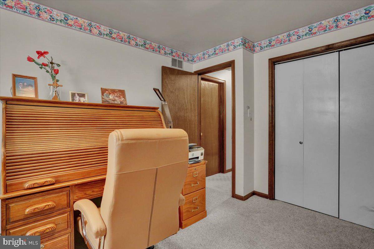 90 Preston Road Wernersville, PA 19565 - Photo 38 of 45 a utility room with dryer and washer
