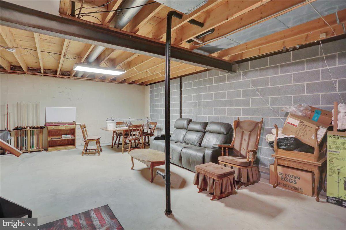 90 Preston Road Wernersville, PA 19565 - Photo 43 of 45 a outdoor living space with furniture