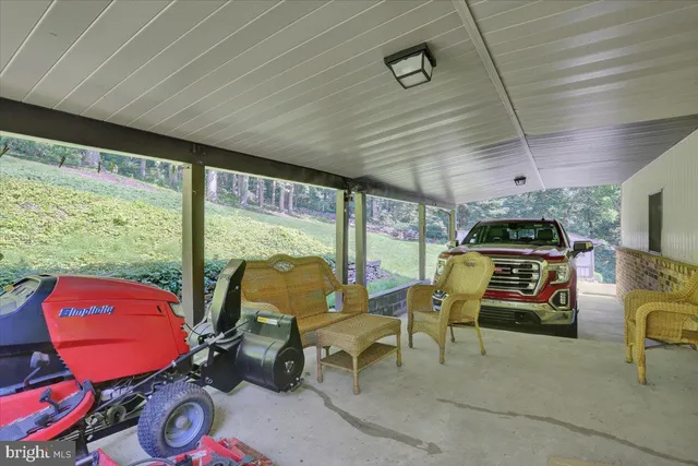 $425,000 | 90 Preston Road, Wernersville, PA 19565