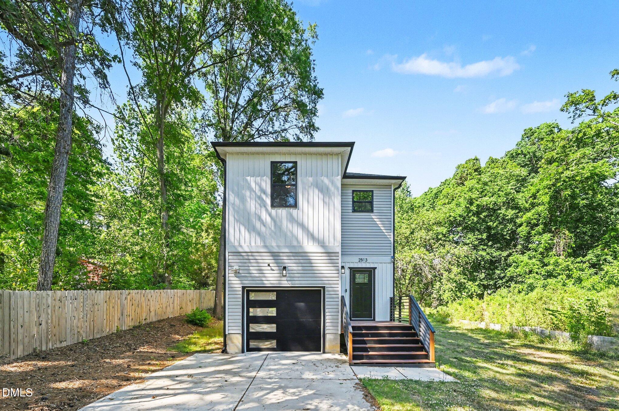 2513 Rochelle Street Durham, NC 27703 - Photo 1 of 15 014_file_7392