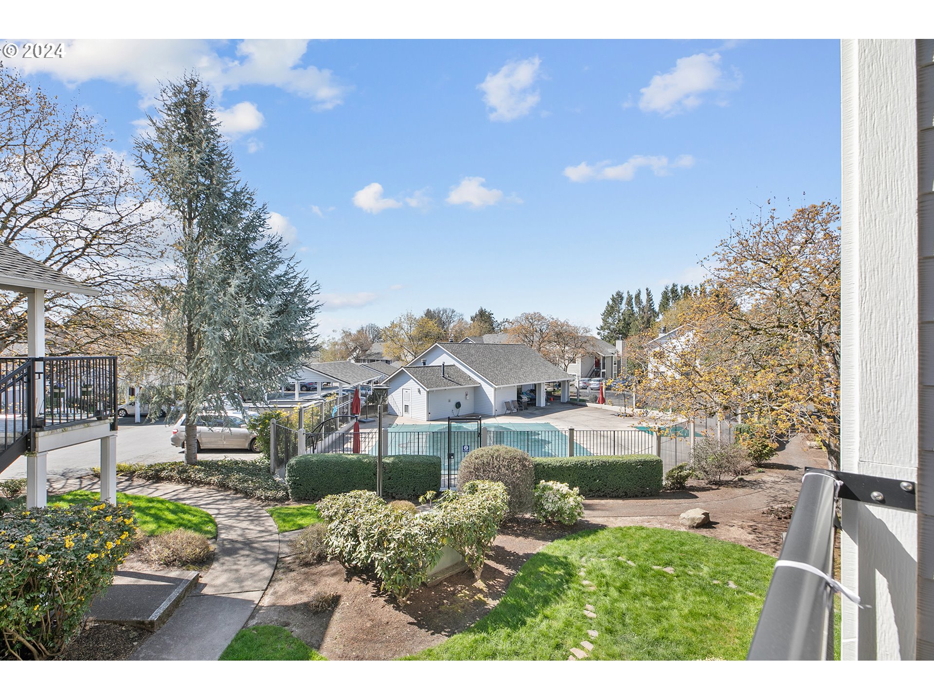 86 Kingsgate Road, Unit 46 Lake Oswego, OR 97035 - Photo 19 of 41 Gallery Image 19