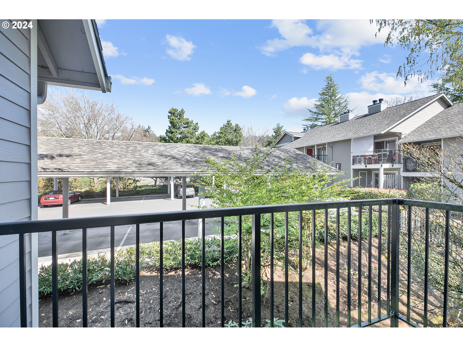 86 Kingsgate Road, Unit 46 Lake Oswego, OR 97035 - Photo 26 of 41 Gallery Image 26