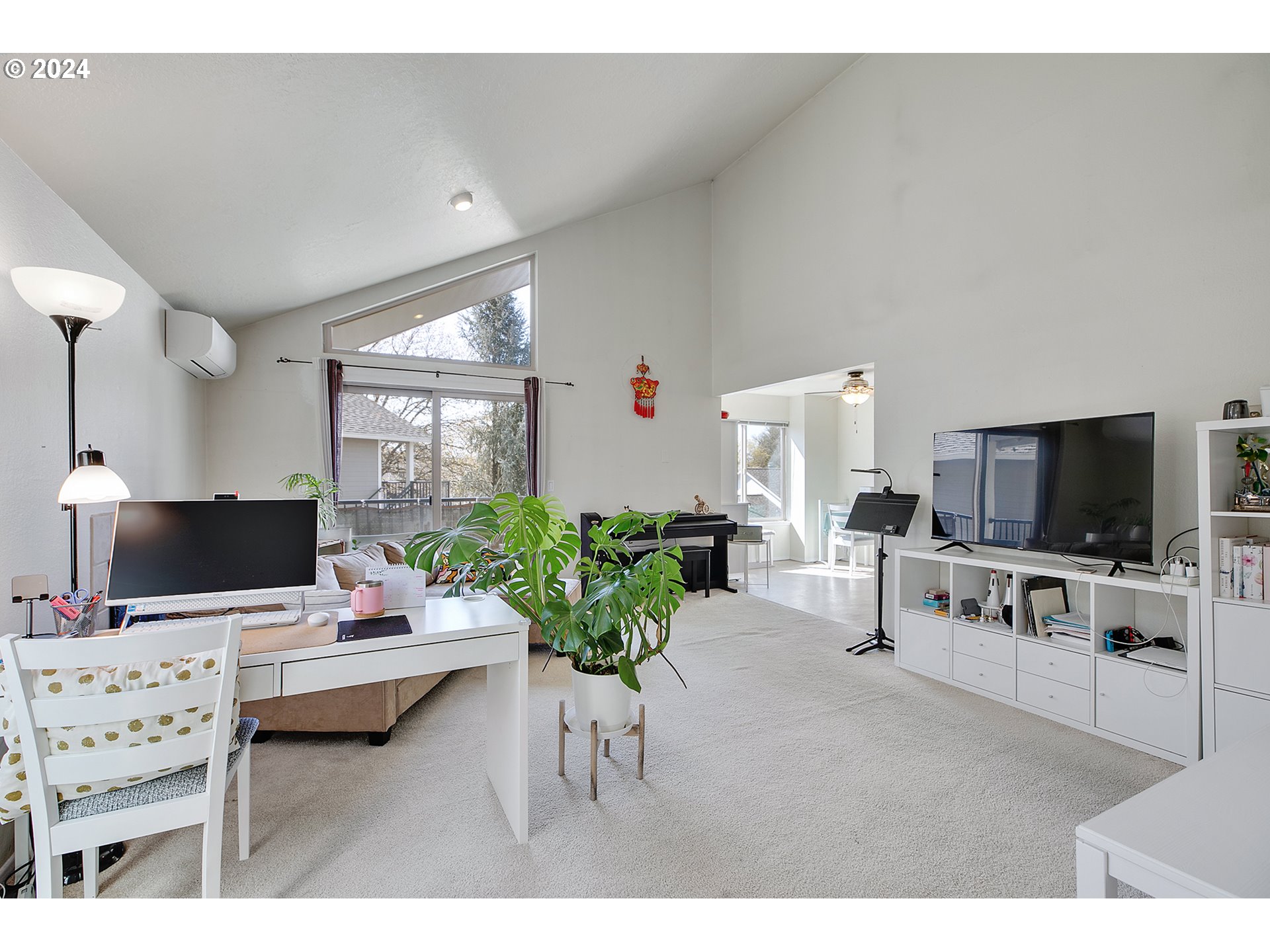 86 Kingsgate Road, Unit 46 Lake Oswego, OR 97035 - Photo 5 of 41 Gallery Image 5