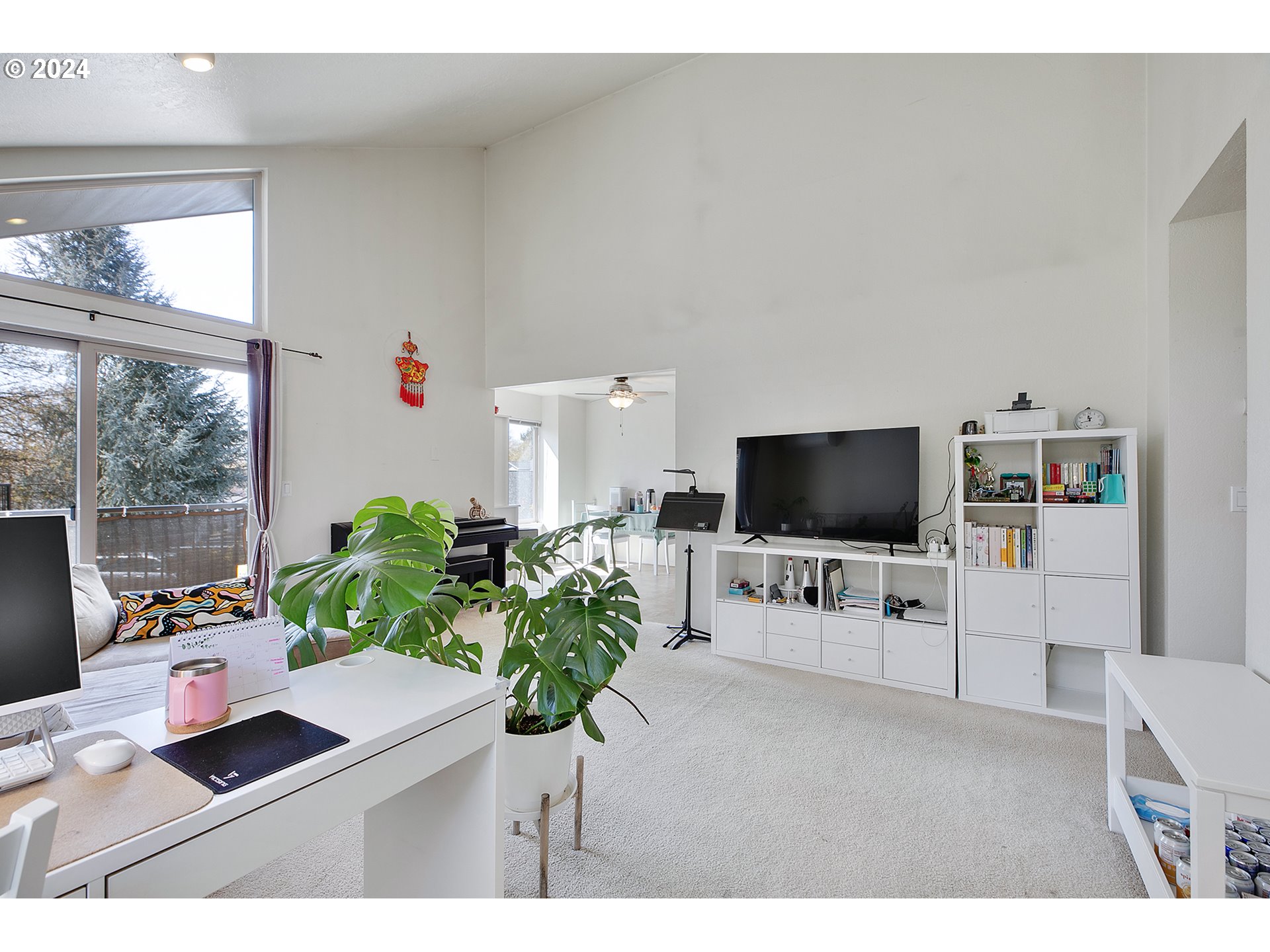 86 Kingsgate Road, Unit 46 Lake Oswego, OR 97035 - Photo 6 of 41 Gallery Image 6