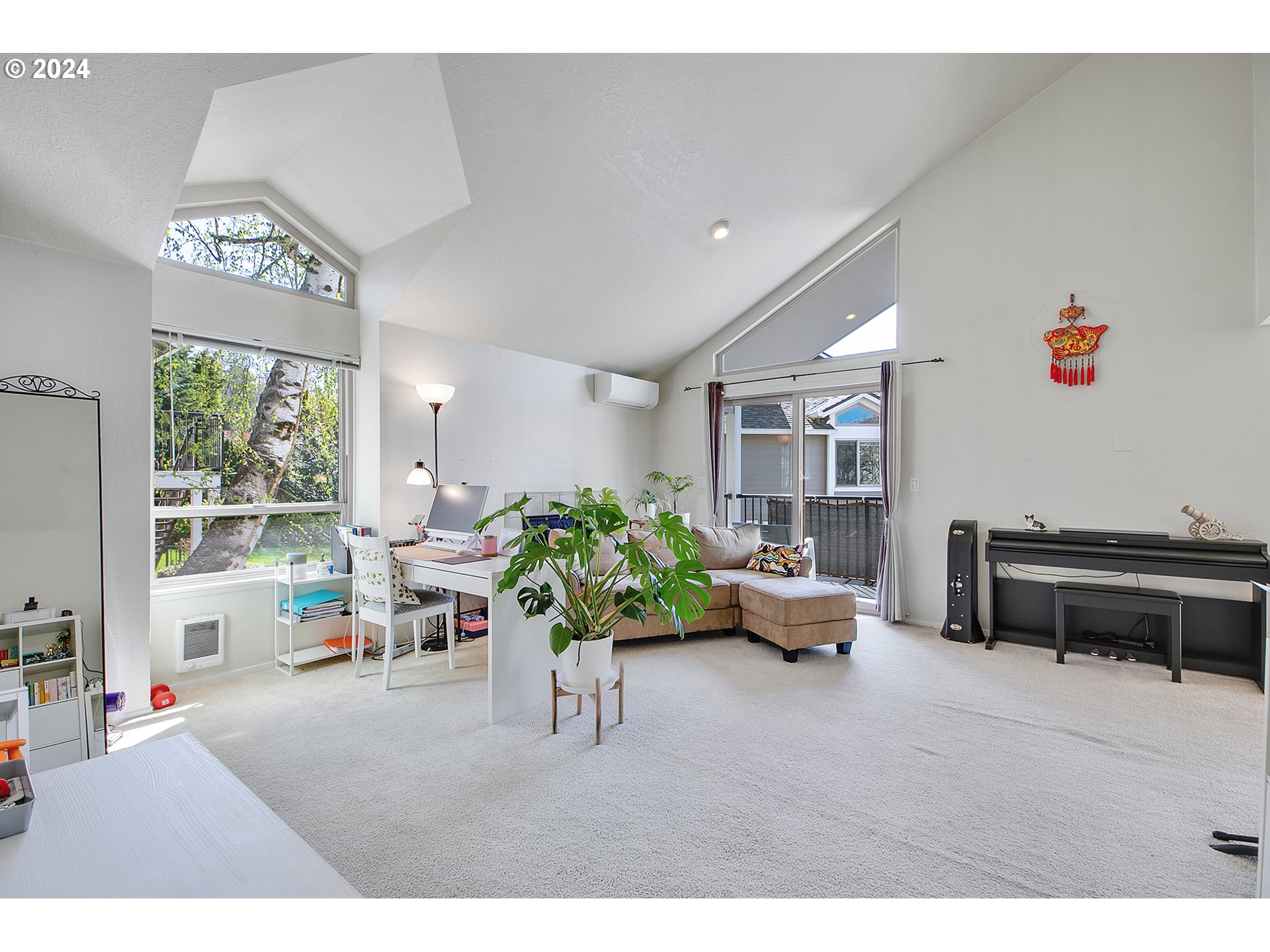 86 Kingsgate Road, Unit 46 Lake Oswego, OR 97035 - Photo 7 of 41 Gallery Image 7