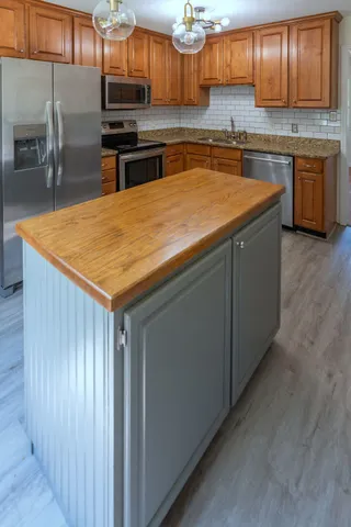 $2,300 | 9356 Charbar Circle, Chattanooga, TN 37421