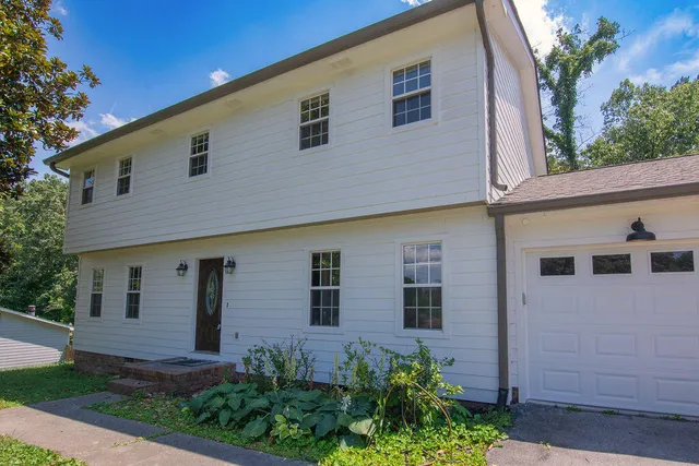 $2,300 | 9356 Charbar Circle, Chattanooga, TN 37421