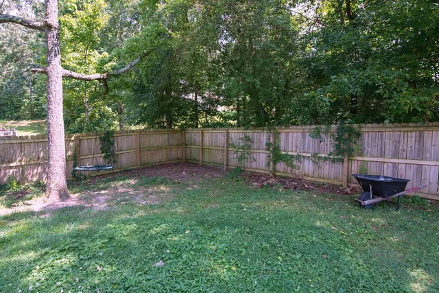 $2,300 | 9356 Charbar Circle, Chattanooga, TN 37421