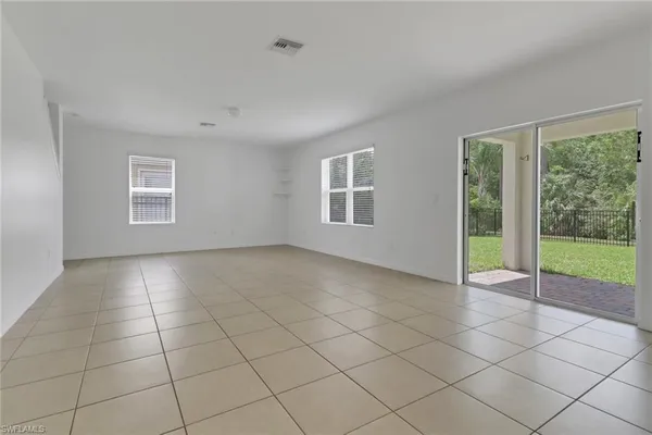 $2,900 | 26974 Wildwood Pines Lane, Bonita Springs, FL 34135
