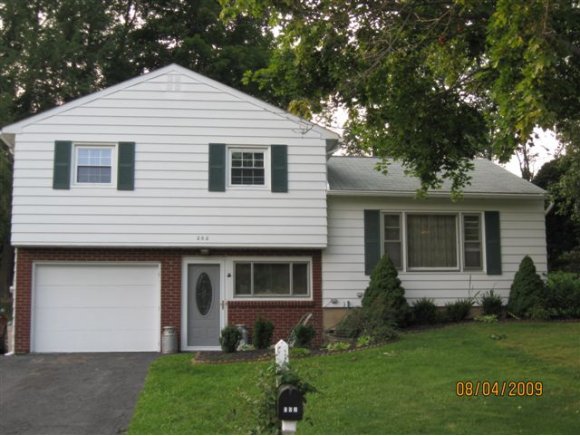 202 Ridgefield Road Endicott, NY 13760 - Photo 1 of 11 Gallery Image 1