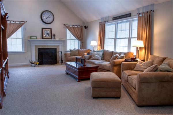 69 Dudley Road Oxford, MA 01540 - Photo 3 of 30 Gallery Image 3