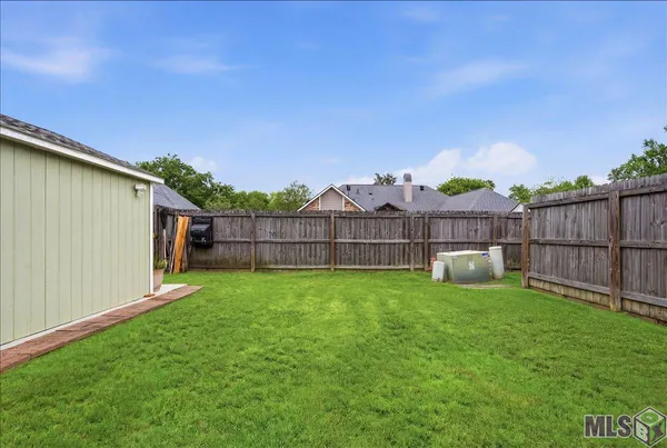 $365,000 | 36498 Manchac Crossing Avenue, Prairieville, LA 70769
