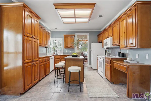 $365,000 | 36498 Manchac Crossing Avenue, Prairieville, LA 70769