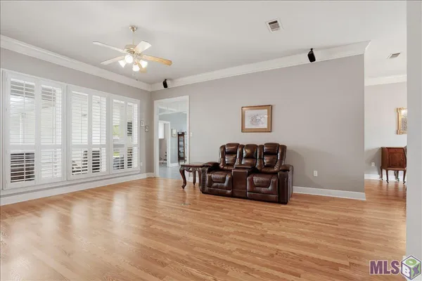 $365,000 | 36498 Manchac Crossing Avenue, Prairieville, LA 70769
