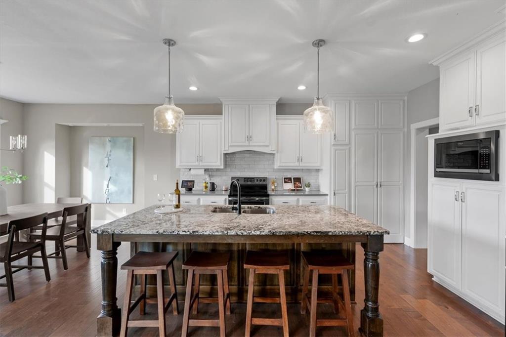 11124 South Barth Road Olathe, KS 66061 - Photo 12 of 35