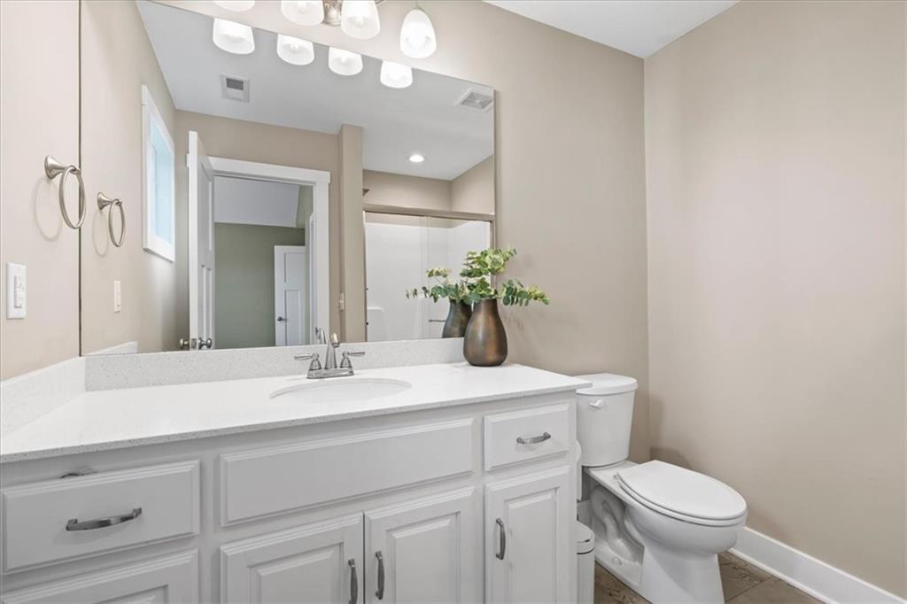 11124 South Barth Road Olathe, KS 66061 - Photo 28 of 35