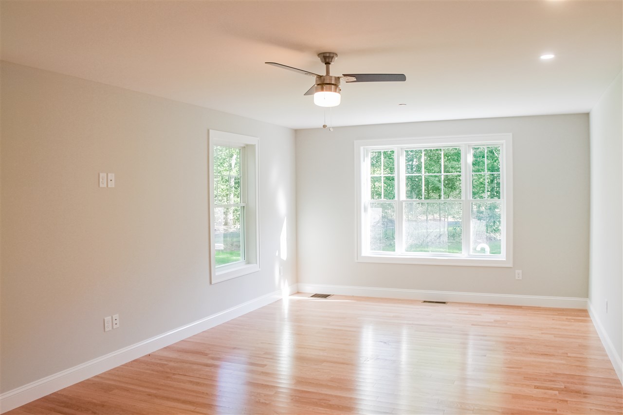 114 Tolend Road, Unit 17 Barrington, NH 03825 - Photo 14 of 35 Gallery Image 14