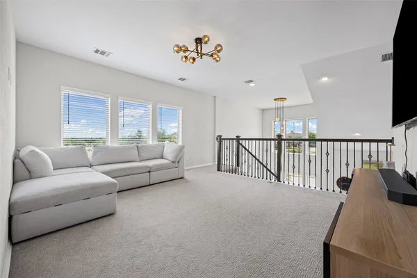 $3,850 | 904 Azul Lagoon Drive, Unit 11, Leander, TX 78641