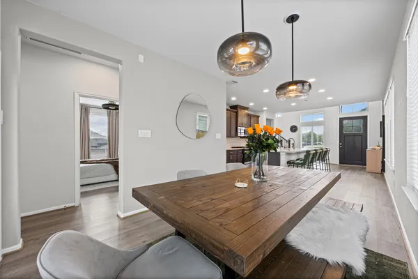 $3,850 | 904 Azul Lagoon Drive, Unit 11, Leander, TX 78641