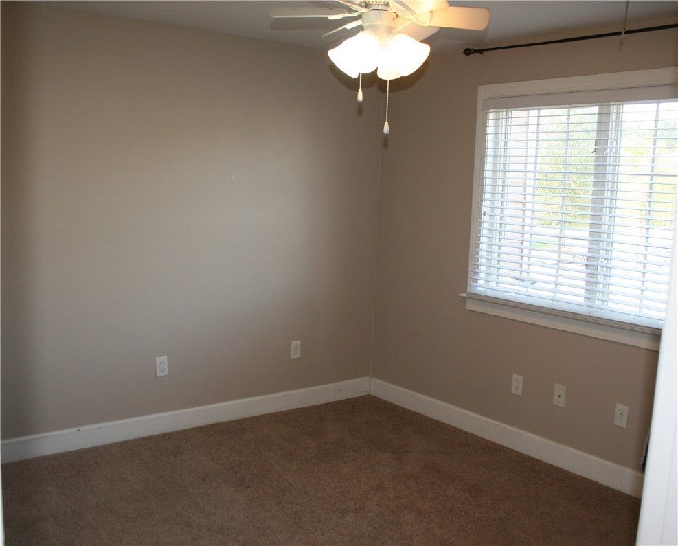 1957 Wire Road, Unit 12 Auburn, AL 36832 - Photo 11 of 25 Gallery Image 11