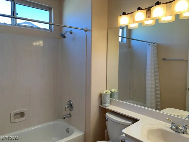 $2,331 | 1624 Williamsport Street, Henderson, NV 89052