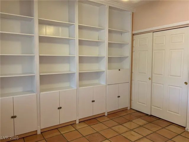 $2,331 | 1624 Williamsport Street, Henderson, NV 89052