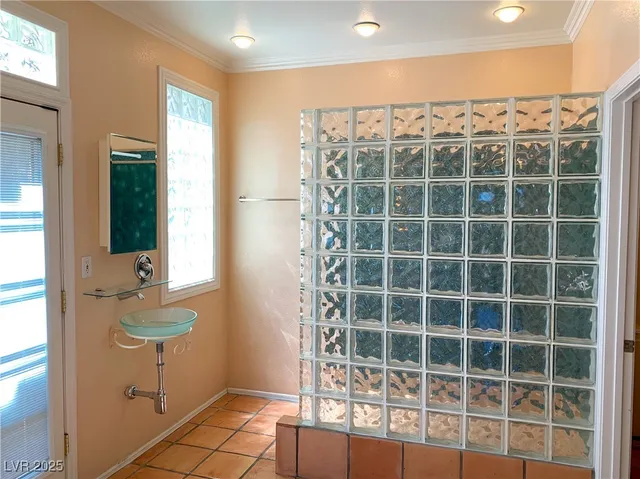 $2,331 | 1624 Williamsport Street, Henderson, NV 89052