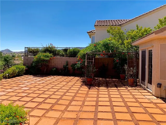 $2,331 | 1624 Williamsport Street, Henderson, NV 89052