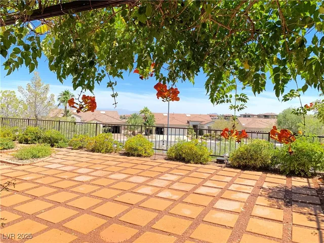 $2,331 | 1624 Williamsport Street, Henderson, NV 89052