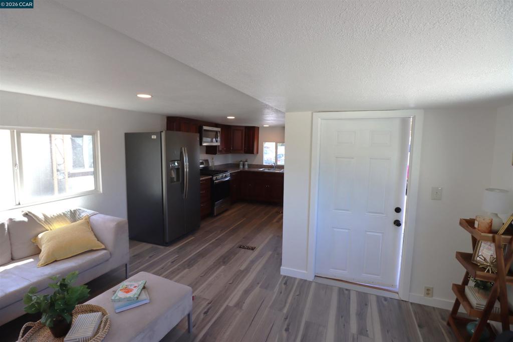 75 East Bolton Road Oakley, CA 94561 - Photo 10 of 47 Gallery Image 10