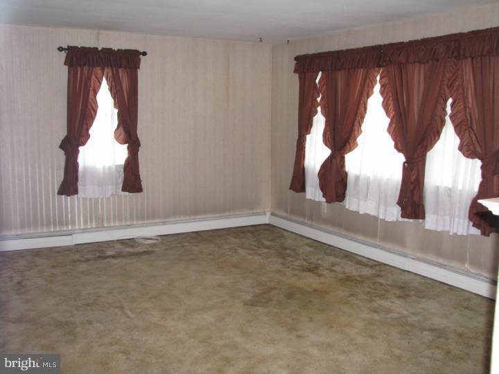 329 Airy Street Spring City, PA 19475 - Photo 3 of 19