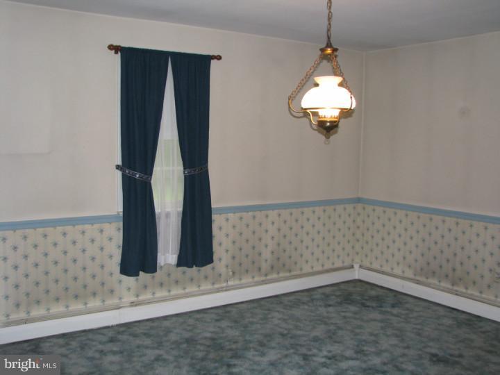 329 Airy Street Spring City, PA 19475 - Photo 9 of 19