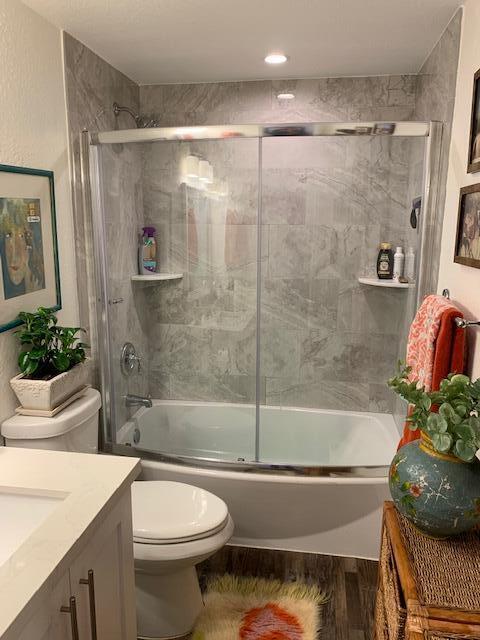 824 South Ruby Drive Key Largo, FL 33037 - Photo 15 of 65 GUEST BATHROOM