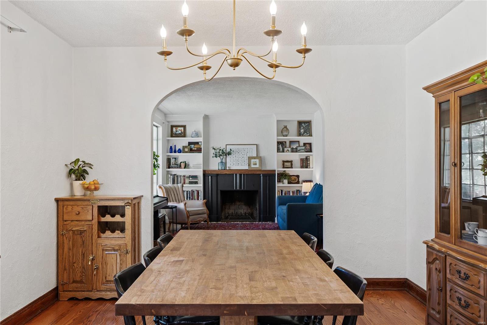 6400 Heege Road St. Louis, MO 63123 - Photo 9 of 45 Gallery Image 9