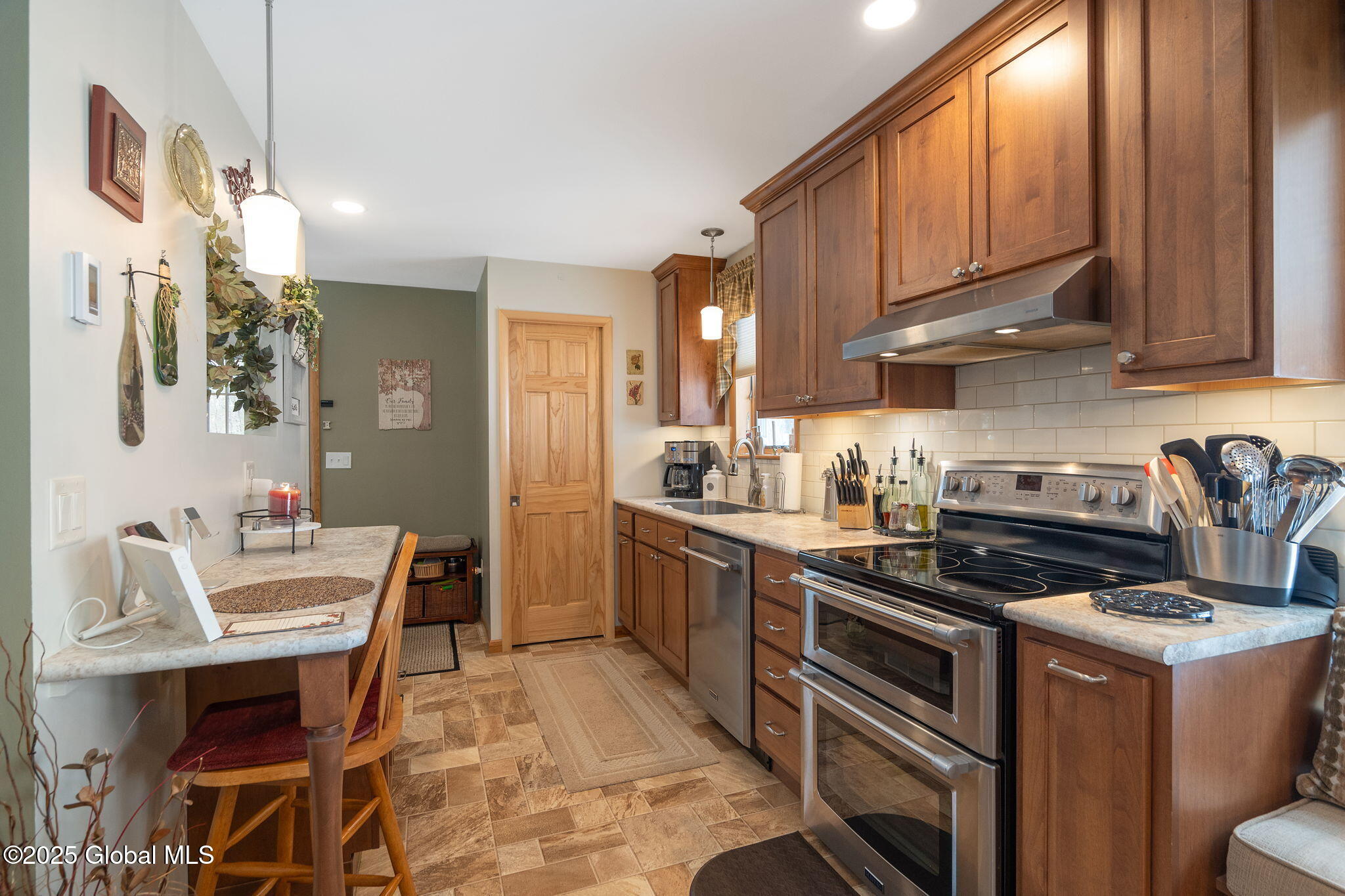 231 Lower Dutch Hill Road Oneonta, NY 13820 - Photo 7 of 35 13-231LowerDutchHillRd_13