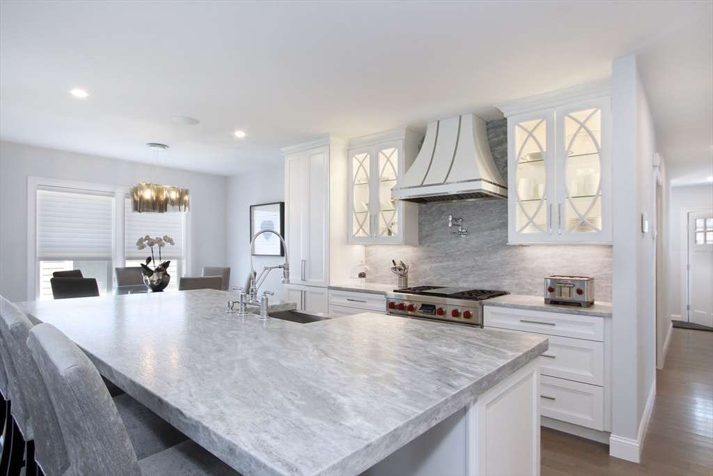 79 Cobblestone Circle Mashpee, MA 02649 - Photo 3 of 41