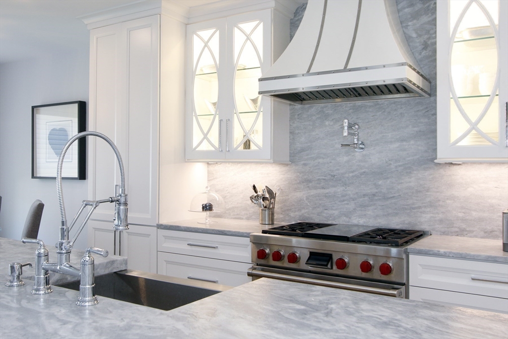 79 Cobblestone Circle Mashpee, MA 02649 - Photo 10 of 41