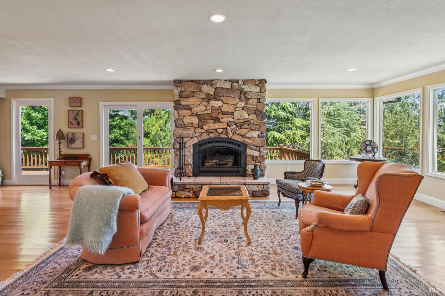 425 Oak Point Place Santa Rosa, CA 95409 - Photo 4 of 59