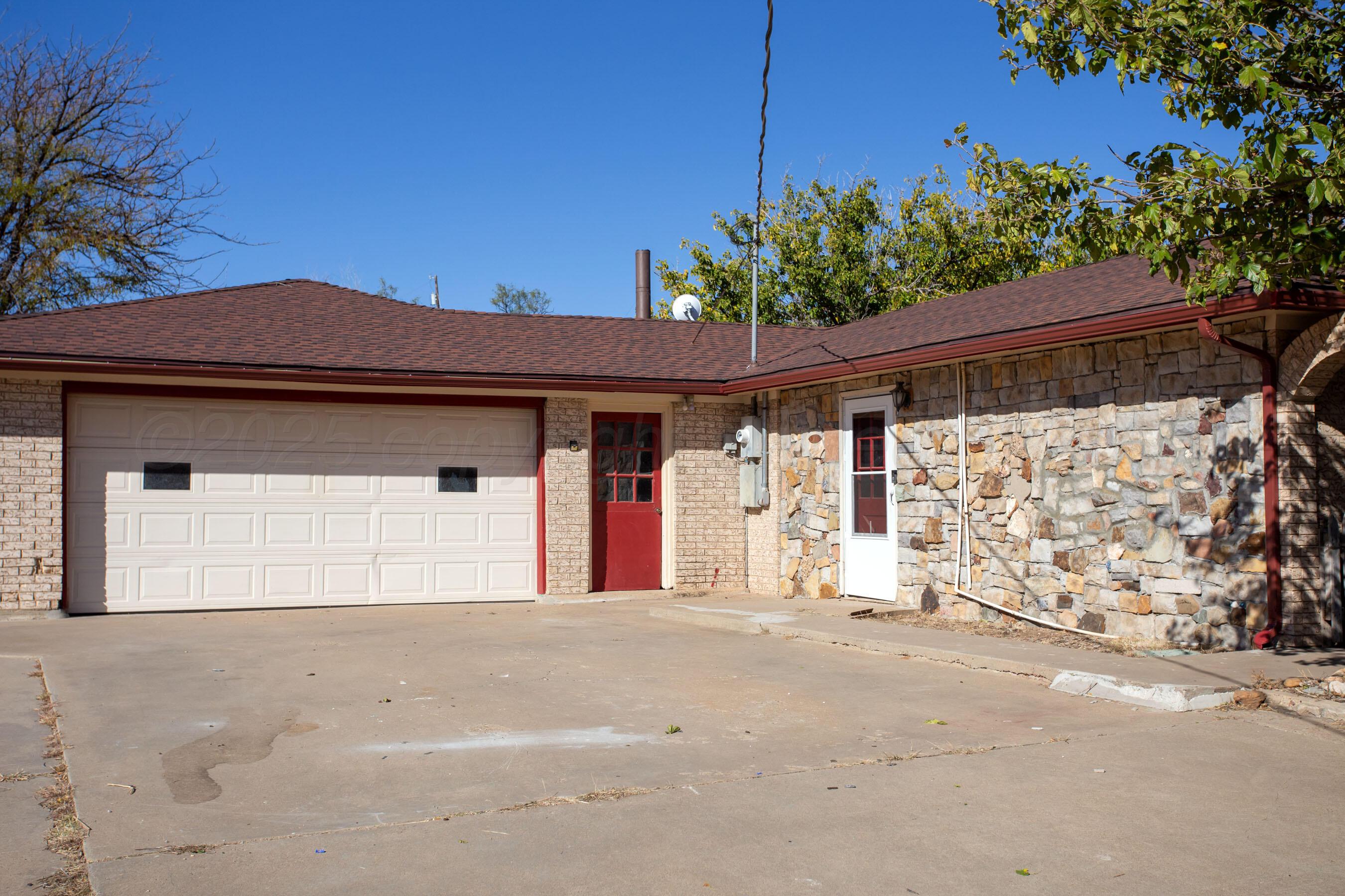 7501 Sharman Loop Amarillo, TX 79124 - Photo 2 of 66 Front 3