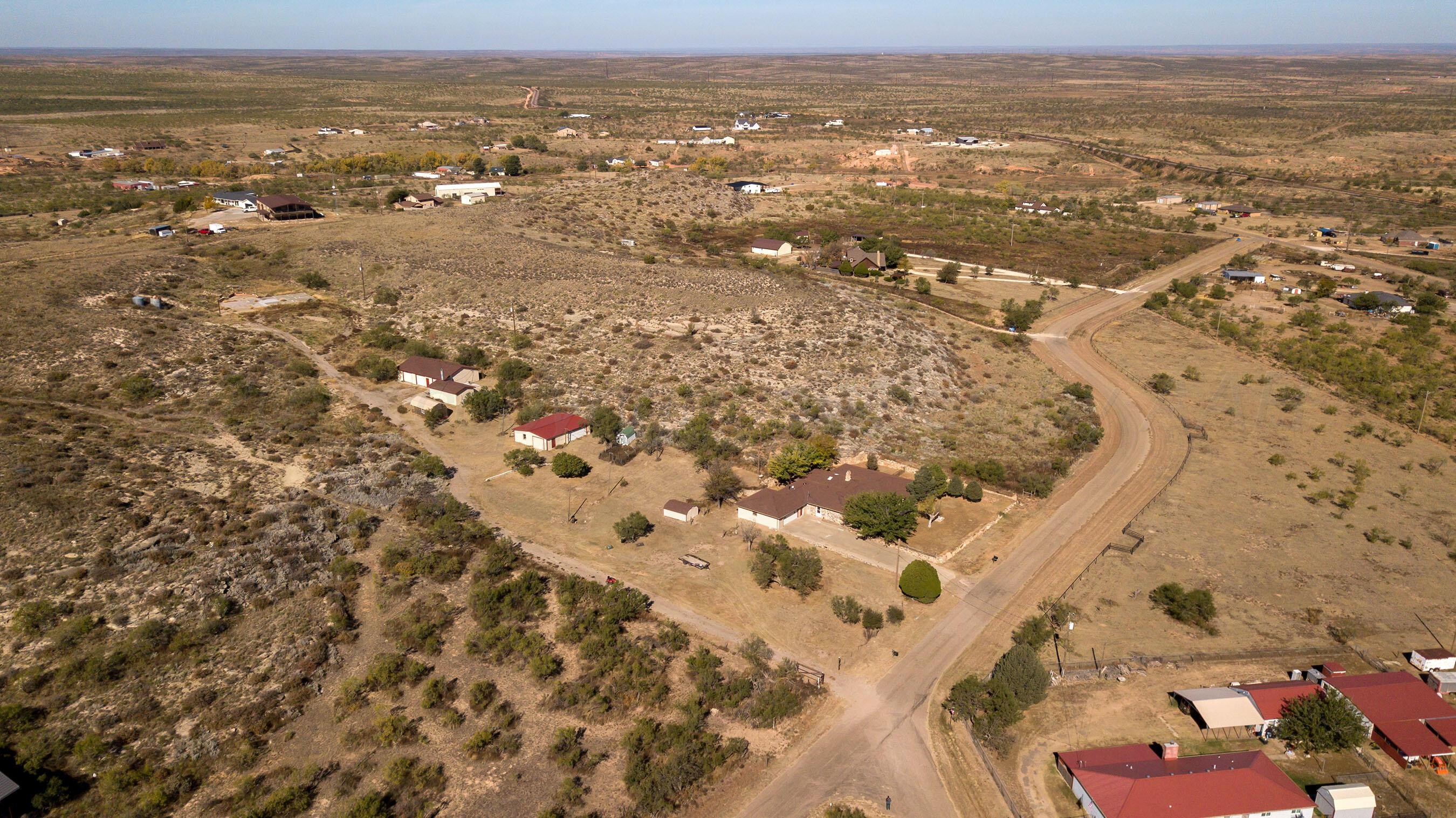 7501 Sharman Loop Amarillo, TX 79124 - Photo 54 of 66 3