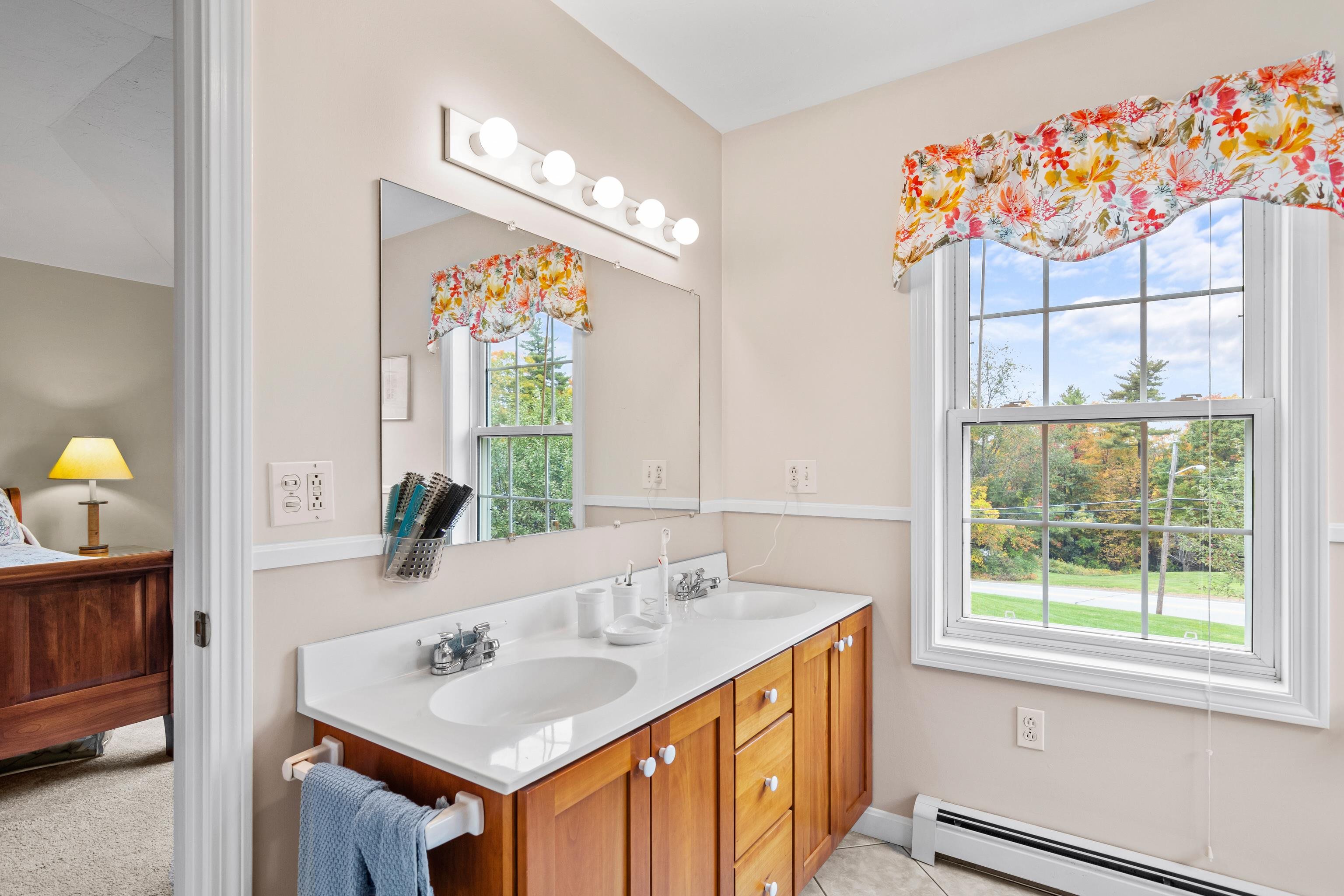 73 West Parish Road Concord, NH 03303 - Photo 11 of 29