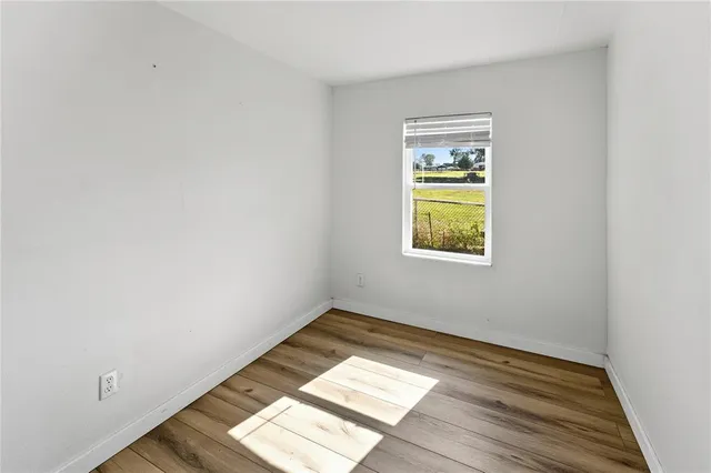 $1,300 | 3997 County Road 3190, Tyler, TX 75706