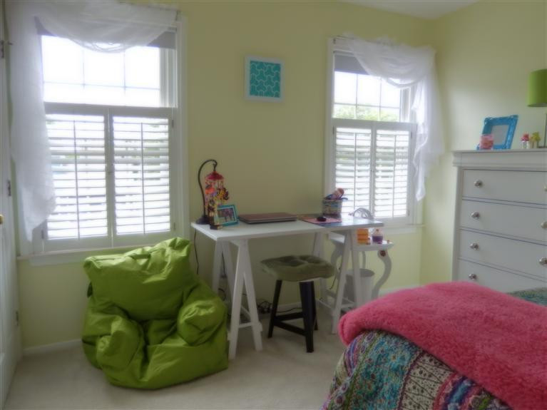 45224 Lemont Road Canton, MI 48187 - Photo 18 of 32 Photo 18