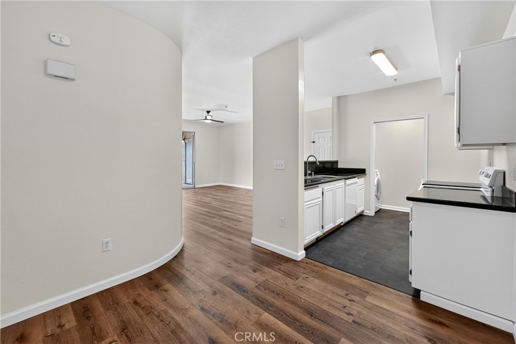 375 Central Avenue, Unit 190 Riverside, CA 92507 - Photo 18 of 73 Dining Room