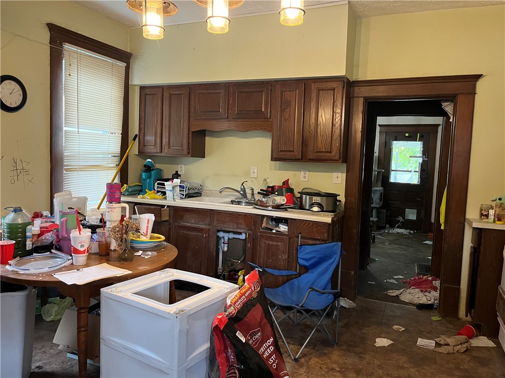 321 South Prairie Street Blue Mound, IL 62513 - Photo 2 of 5
